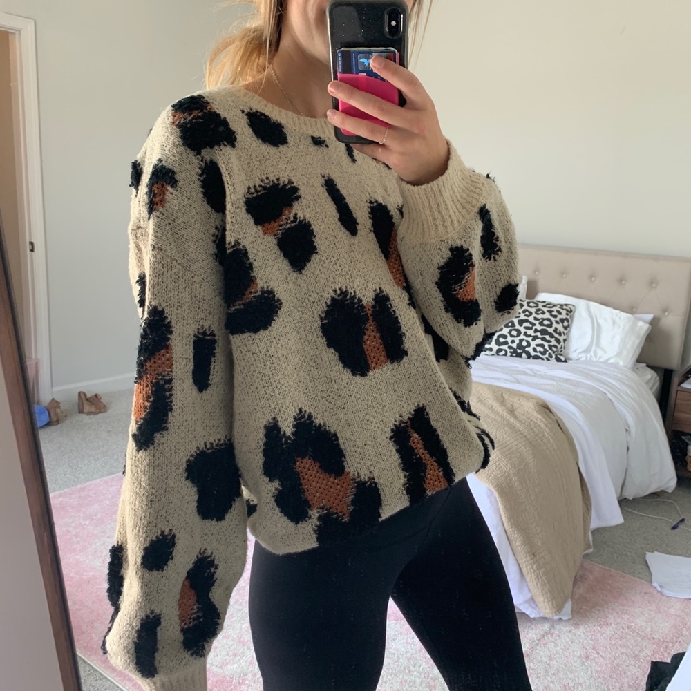 Statement Cheetah Print Sweater - image 1